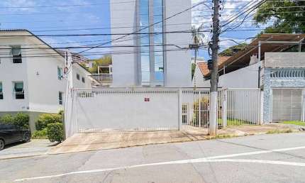 Prédio Comercial de 580m²para locação, próximo ao metro Sumaré.