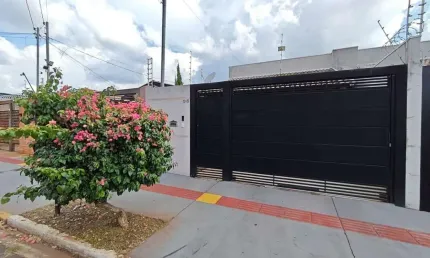 Casa com 2 quartos à venda na Rua Padre Burnier, 00, Jardim Samambaia, Campo Grande