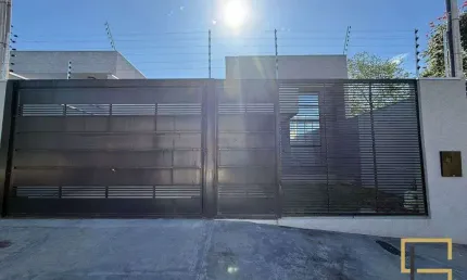Casa com 3 quartos à venda na Rua Pioneiro Florindo Biaggi, S/N, Jardim São Clemente, Maringá