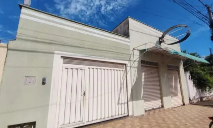 Casa Comercial para Locação em Araçatuba, JUSSARA, 2 dormitórios, 3 banheiros, 1 vaga