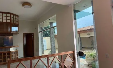 Casa Comercial para Locação em Araçatuba, Jardim Nova Yorque, 3 dormitórios, 3 suítes, 5 banheiros, 6 vagas