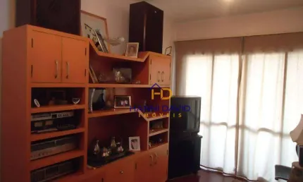 Vende  apartamento chácara inglesa  com  3 dormitórios 1 suíte  lazer, 1 vaga, andar  alto com linda vista. próximo do metrô santa Cruz .