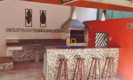 Vende  apartamento  na Liberdade  com três dormitórios  uma suíte uma vaga e lazer completo, próximo metrô são Joaquim  SP.