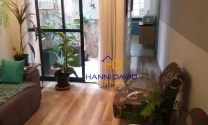 Vende uma casa Aclimação Reformada  com três dormitórios  sendo três suítes com armários  planejados  duas sala  jantar  e estar um vaga coberta .