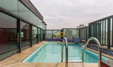 Cobertura com piscina e churrasqueira. Próxima ao Museu do Ipiranga.