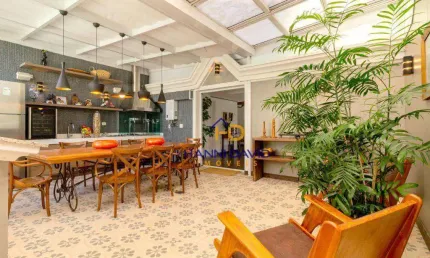 Casa em condomínio - Espaço gourmet e Jacuzzi - Jardim da Saúde.