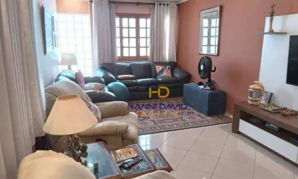 Casa com 3 dormitórios à venda, 190 m² por R$ 1.320.000,00 - Vila Sônia - São Paulo/SP