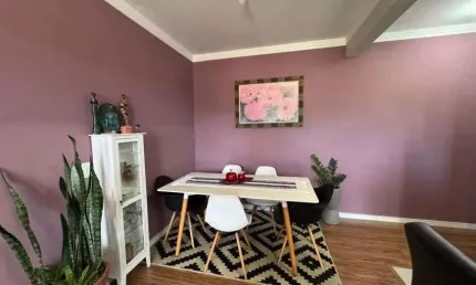 Apartamento Semimobiliado à Venda em São Sebastião - Palhoça