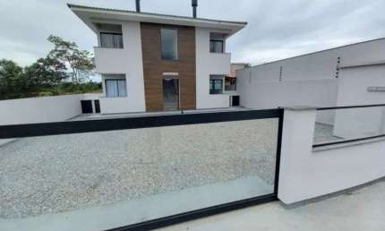 Apartamento de 2 quartos em Guarda do Cubatão - Palhoça - SC