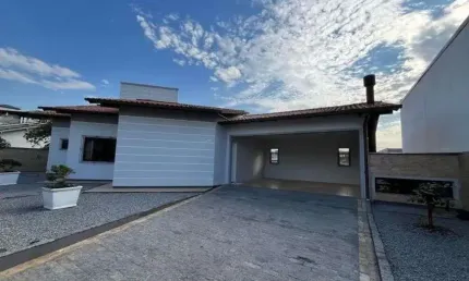 Casa com 4 quartos à venda na Rua Lauro Rosar, 100, Aririu, Palhoça