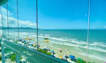 Apartamento com 3 quartos para alugar em Meia Praia, Itapema 