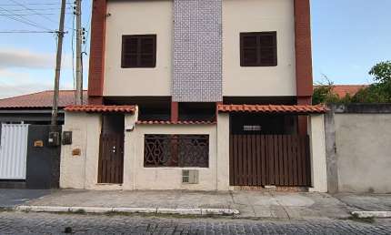 RESIDENCIA DUPLEX AVN Nª Sª DE NAZARETH QUADRA PRAIA CENTRO SAQUAREMA RJ