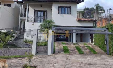 Casa à venda no bairro Cinqüentenário - Caxias do Sul/RS