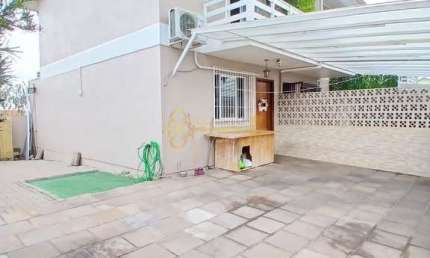 Sobrado à venda no bairro São Virgílio - Caxias do Sul/RS