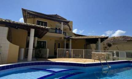 Vendo casa com 4 quartos , piscina, em Vilas do Atlântico