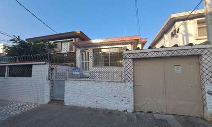 Casa com 2 quartos à venda na Rua Visconde de Cayru, 225, Campo Grande, Santos