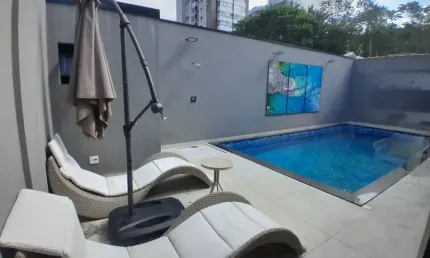 Casa com 5 quartos à venda na Rua Heitor Sanches, 1065, Canto do Forte, Praia Grande