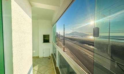 IMPERDÍVEL! APARTAMENTO FRENTE MAR COM 3 DORM. + 2 VAGAS