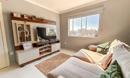 Excelente apartamento no centro de navegantes mobiliado com 02 dormitorios sendo 01 suíte!