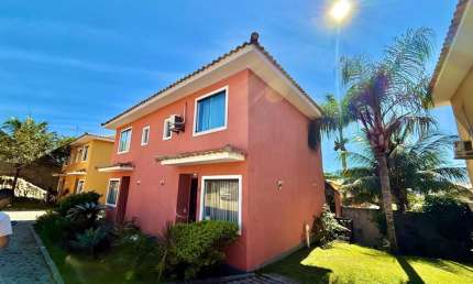 OPORTUNIDADE! CASA EM CONDOMÍNIO A 100m DA PRAIA RASA! 