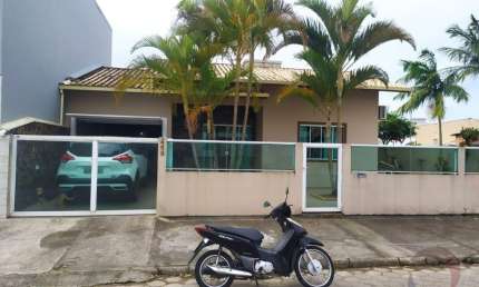 Casa com 2 quartos à venda na Rua Diogo de Botelho, 469, Barra do Aririú, Palhoça
