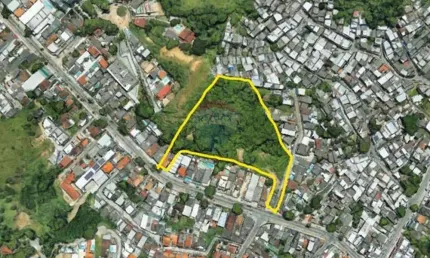 Terreno à venda na Vila Valqueire, Rio de Janeiro 