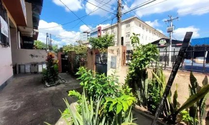 Casa com 57 m² 2 quartos, Vila Valqueire , Rio Janeiro.
