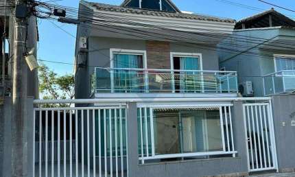 Casa com 3 quartos com 250m² a venda em Vila Valqueire  - RIO DE JANEIRO