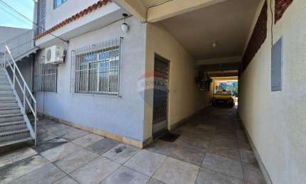 Casa á venda com 2 quartos com 386m²  em Realengo - Rio de Janeiro