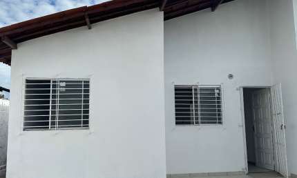 Casa com 2 quartos à venda na Rua Violeta, 309, Agamenon Magalhães, Igarassu