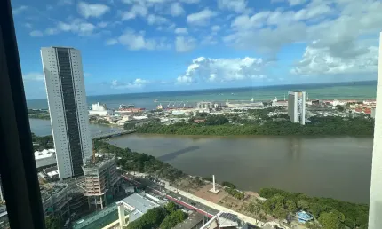 Arcos da Aurora, vista espetacular e Conforto premium no Coração do Recife