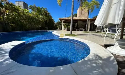 Casa em condomínio fechado com 9 quartos à venda na Rua Piragia, Guarajuba, Camaçari