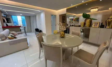 Venda - Apartamento mobiliado no Caminho das Árvores