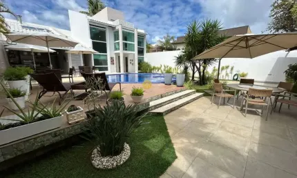 Casa em guarajuba, 8 quartos com piscina, perto da praia