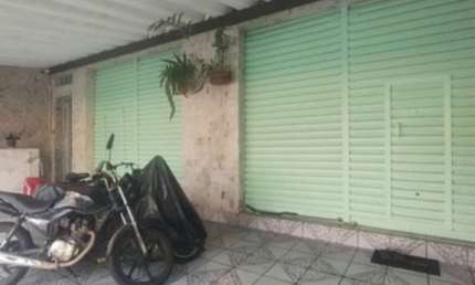 PRÉDIO 2 SALÕES  E 3 APARTAMENTOS 1 QUITINETE 3 VAGAS