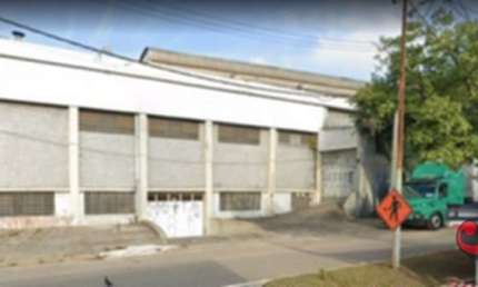 PRÉDIO INDUSTRIAL COM GALPÃO 2.850 M2 DE ÁREA ÚTIL VILA LIVIEIRO SÃO PAULO