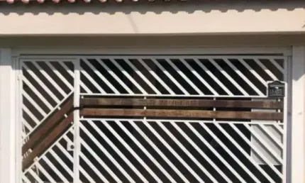 LINDO SOBRADO 3 DORMITÓRIOS SENDO 1 SUÍTE 2 VAGAS JARDIM HOLLYWOOD SBC