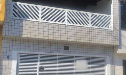 SOBRADO REFORMADO 3 DORMITÓRIOS SENDO 1 SUÍTE 2 VAGAS JARDIM CANHEMA DIADEMA