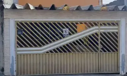 CASA REFORMADA COM 3 MORADIAS 2 VAGAS EM DIADEMA SP
