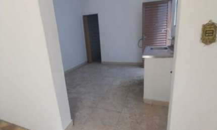 CASA TERREA DE FUNDOS- JARDI, MARACANA - SANTO ANDRE
