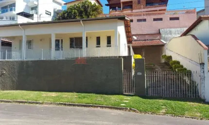Casa para venda em serra negra, centro, 4 dormitórios, 1 suíte, 2 banheiros, 3 vagas