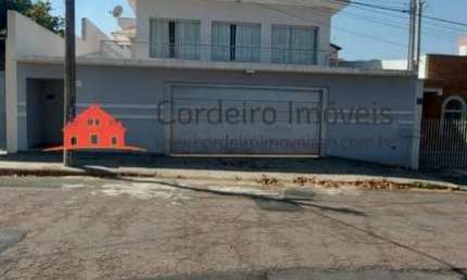 Casa para Venda em Amparo, Jardim Itália, 3 dormitórios, 1 suíte, 3 banheiros