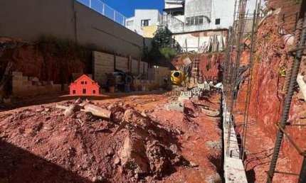 Terreno à venda no Centro, Serra Negra 