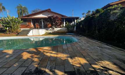Chácara para Venda em Serra Negra, Bairro das Posses, 3 dormitórios, 1 suíte, 2 banheiros, 2 vagas