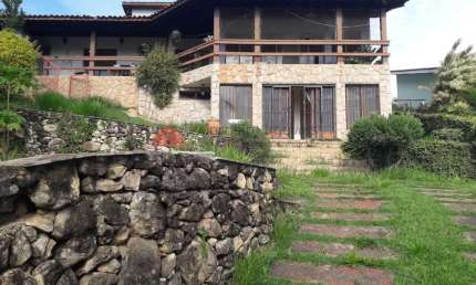 Casa para Locação em Monte Alegre do Sul, Três Pontes, 4 dormitórios, 4 suítes, 5 banheiros, 2 vagas