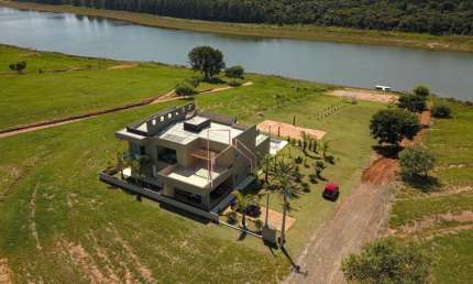 Casa em condomínio fechado com 5 quartos à venda na Praça Padre Tavares, Santa Cristina, Avaré por R$ 4.000.000