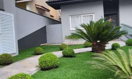 Casa com 4 dormitórios à venda, 220 m² por R$ 2.700.000,00 - Perová - Arujá/SP