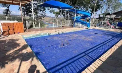 Casa com 4 dormitórios à venda, 250 m² por R$ 2.700.000 - Àguas de Igaratá - Igaratá/SP