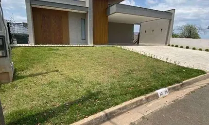 Casa com 4 dormitórios à venda, 420 m² por R$ 2.890.000 - Condomínio Residencial Lagos de Jarinu - Jarinu/SP