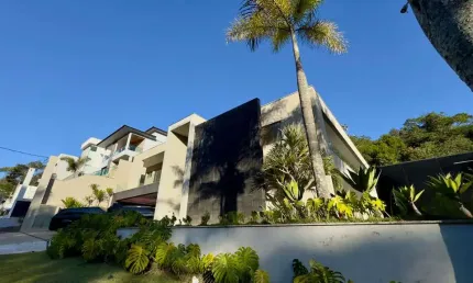 Mansão luxuosa, com 5 dormitórios, 709 m² - venda por R$ 13.000.000 ou aluguel por R$ 55.000/mês - Condomínio Aruã Lagos - Mogi das Cruzes/SP